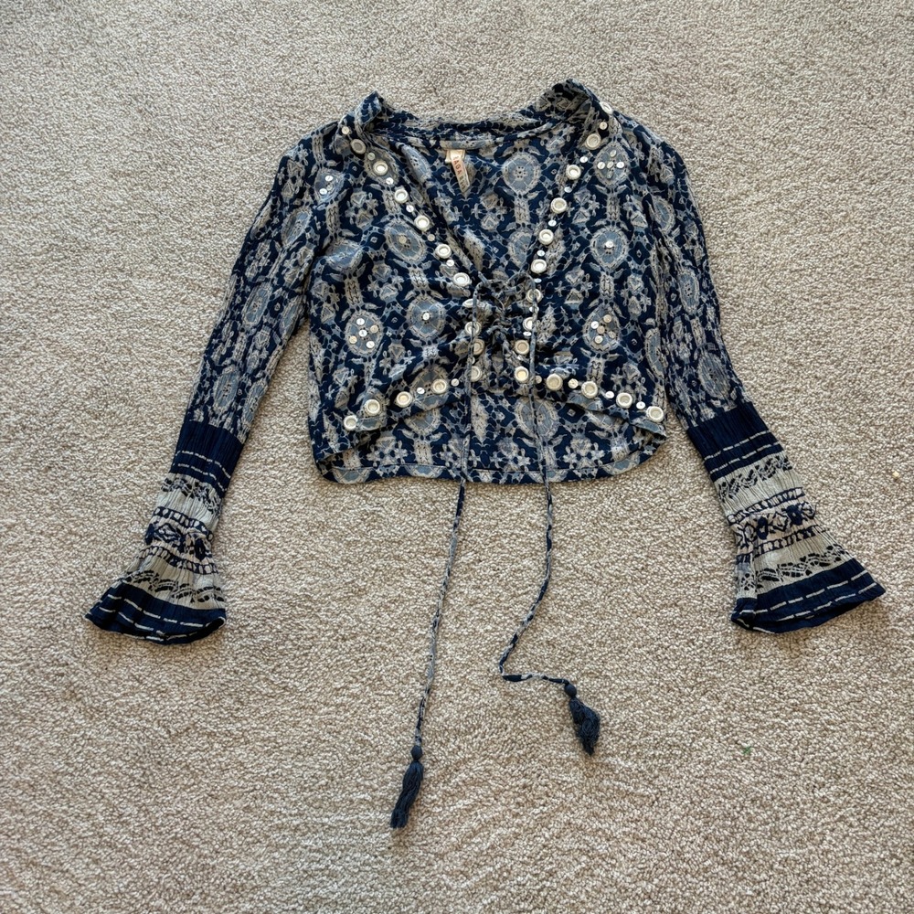 Raga Cropped‎ Blouse Womens XS Blue Boho Indie Festival Lace Up Long Sleeve